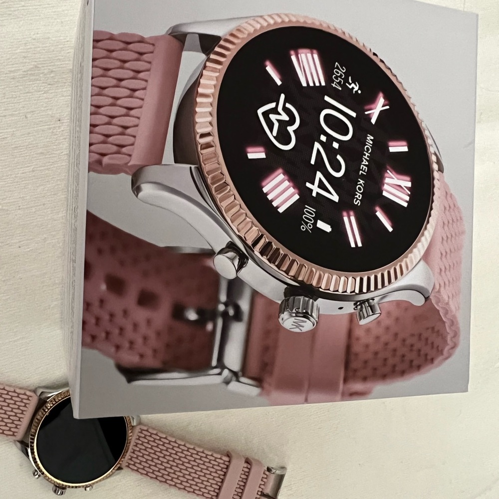 Michael Kors Lexington Silicone Strap Smartwatch